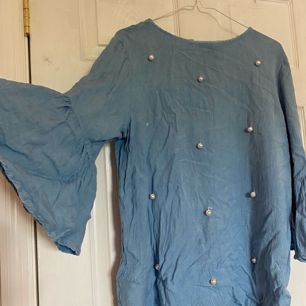 Song of style, Jean pearl shirt